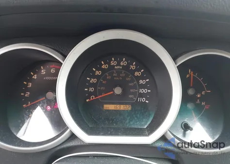 2008 Toyota 4Runner Sr5 V8 z USA, uszkodzony, nr VIN JTEBT14R98K002243